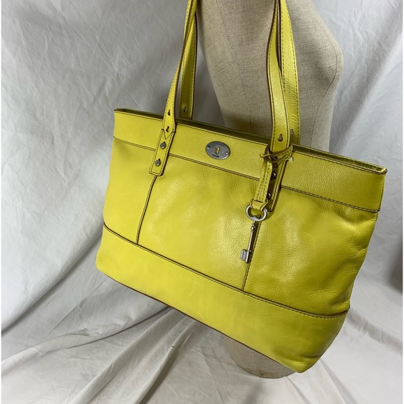 Genuine vintage FOSSIL bright yellow leather tote bag with  key fob - Picture 10 of 15